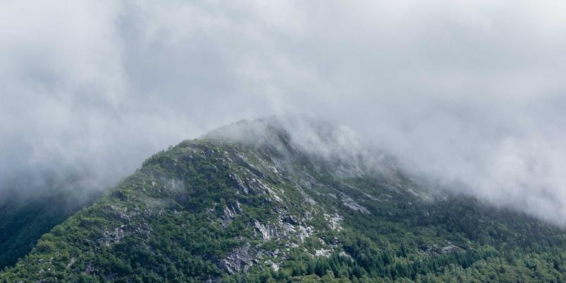 贵阳男科医院68：守护男性健康，科学应对前列腺炎与性功能障碍