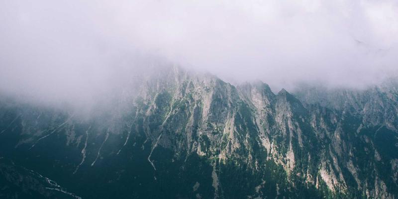 贵阳男科医院专家深度解析：慢性前列腺炎为何反复发作？泌尿外科视角下的根治性治疗方案与性功能障碍预防